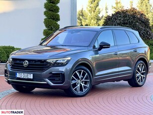 Volkswagen Touareg 3.0 diesel 286 KM 2020r. (Widełki)