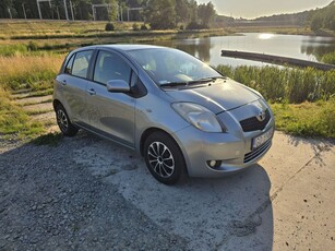 Yaris II 1.4 D4D 90KM bez DPF - klima/czujniki/BT/dobry silnik!