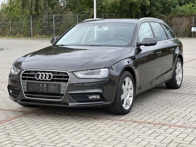 AUDI A4 B8 2.0 2013