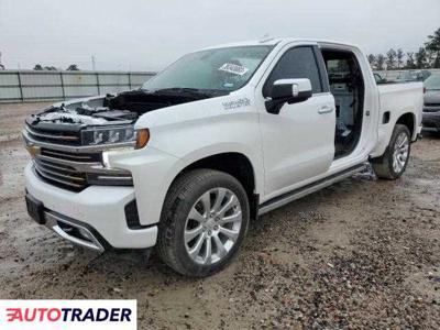 Chevrolet Silverado 5.0 benzyna 2022r. (HOUSTON)