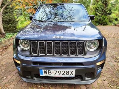 Jeep Renegade śliczny faktura Vat