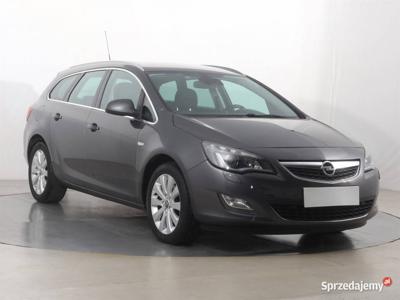 Opel Astra 2.0 CDTI