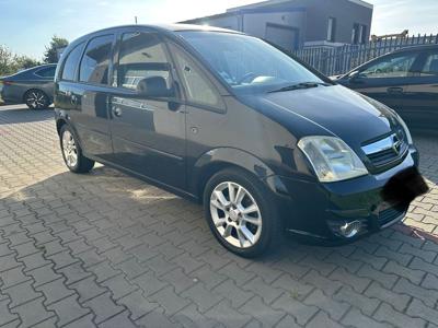 Opel / Meriva 1.7 CDTI Cosmo