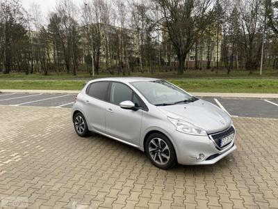 Peugeot 208 I 1.6 e-HDi Allure STT