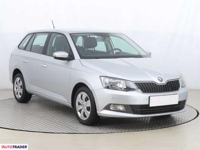 Skoda Fabia 1.4 88 KM 2015r. (Piaseczno)