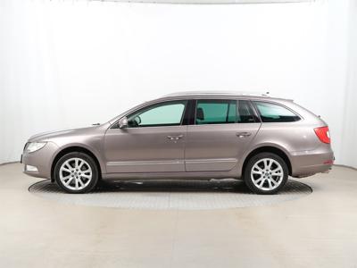 Skoda Superb 2011 2.0 TDI Kombi