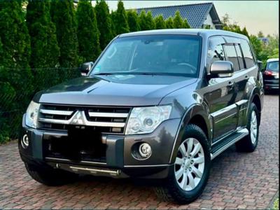 Sprzedam Mitsubishi Pajero 7 osobowe Automat Stan idealny .