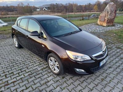 Zadbane auto 1.4 benzyna