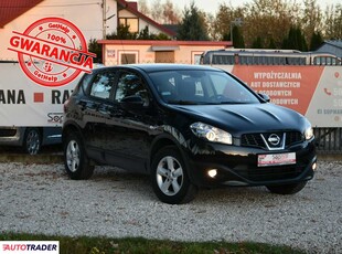 Nissan Qashqai 2.0 benzyna 140 KM 2013r. (Kampinos)