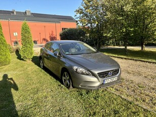 Sprzedam Volvo v40 2.0D 120km