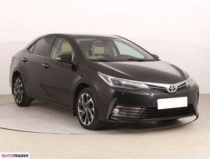 Toyota Corolla 1.6 130 KM 2016r. (Piaseczno)