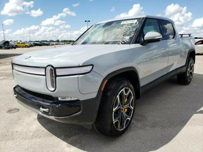 Inna inny 2022 Rivian R1T Adventure Package AWD