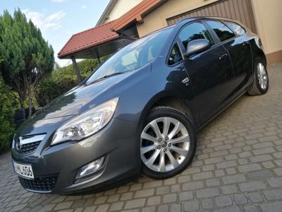 Używane Opel Astra - 30 900 PLN, 149 000 km, 2012