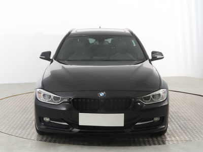 BMW 3 2013 320 d 193899km Kombi