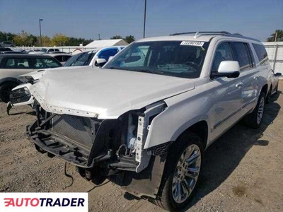 Cadillac Escalade 6.0 benzyna 2018r. (SACRAMENTO)