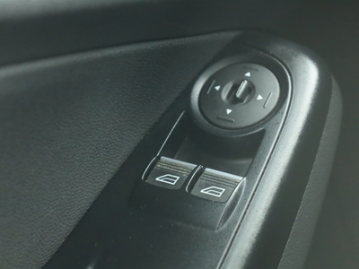Ford Fiesta 2016 1.25 i 126631km ABS klimatyzacja manualna