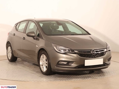 Opel Astra 1.4 123 KM 2018r. (Piaseczno)