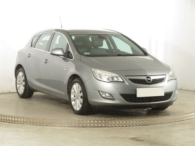 Opel Astra 2010 1.6 16V 117077km ABS
