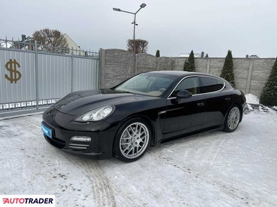 Porsche Panamera 4.8 benzyna 400 KM 2012r. (krotoszyn)