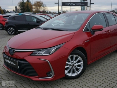 Toyota Corolla XII Sedan 1.8 Hybrid 122KM Comfort I właściciel f.VAT