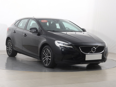 Volvo V40 2016 2.0 D2 57434km ABS