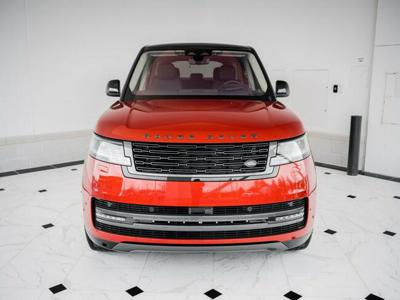 Land Rover Range Rover 2023 SE 3.0L (395HP)