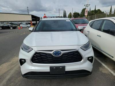 Toyota Highlander 2022 Hybrid LE 2.5L