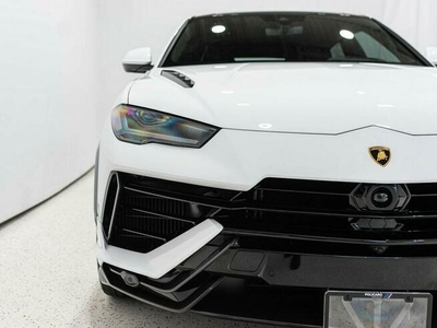 2023 Lamborghini Urus