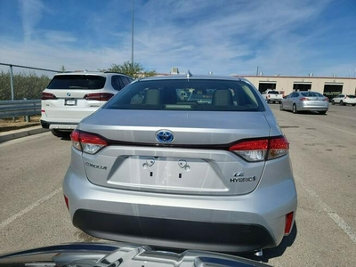 Camry LE