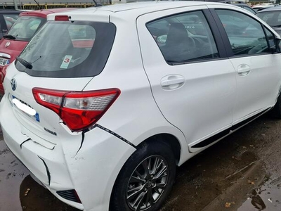 Yaris hybrid 20tyskm !