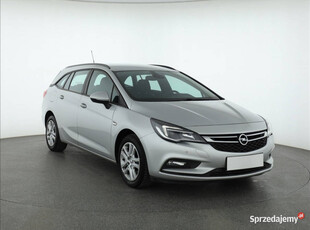 Opel Astra 1.6 CDTI