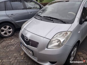 Toyota Yaris 2007 .1.3 benzyna.lub ZAMIANA NA WIĘKSZE.