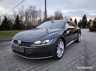 Volkswagen Arteon powypadkowy