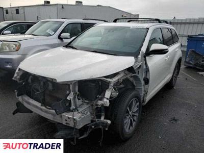 Toyota Highlander 3.0 benzyna 2018r. (VALLEJO)