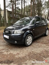 Audi a2 w benzynie dobrze wyposażony prywatnie świeży rozrząd i sprzegło