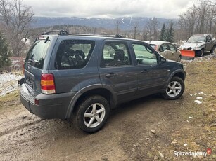 Ford Maverick 160k przebiegu uszkodzony! 4x4