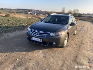 Honda Accord 2.0 benzyna-gaz 2009 rok