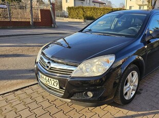 Opel astra H 1.7 CDTI 2010 roku