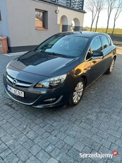 Opel Astra J 1,4 fabryczna instalacja gazowa bezwypadkowy