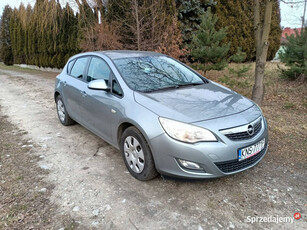 Opel Astra Opel Astra 1.4 12r J (2009-2019)