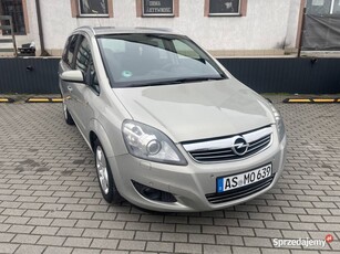 Opel Zafira lift 1.8 super stan, serwisowany