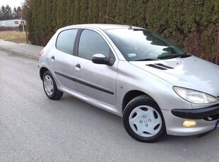 Peugeot 206 1.4 75KM Benzyna Klimatyzacja Ekonomiczny 5 Drzwi