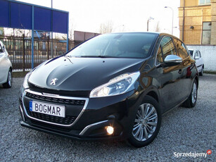 Peugeot 208 AUTOMAT + SALON PL. + Bezwypadkowy Navi CarPlay Tempomat Klima…