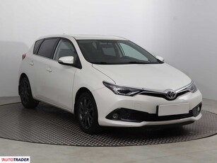 Toyota Auris 1.6 130 KM 2016r. (Piaseczno)