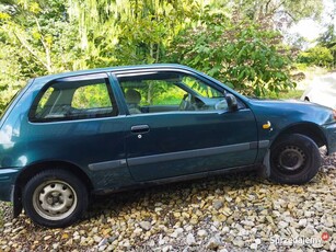 Toyota Starlet 1998