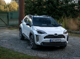 Toyota Yaris Cross GR SPORT / FV 23% / GWARANCJA / SALON PL / BEZWYPADKOWY / OPONY 2 KPLT