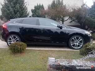 Volvo V40 D4 prywatnie