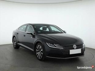 VW Arteon 2.0 TSI