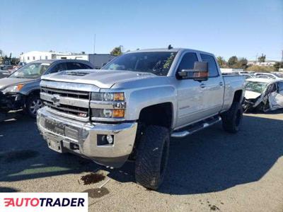 Chevrolet Silverado 6.0 diesel 2018r. (VALLEJO)