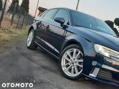 Audi A3 2.0 TDI Sportback (clean diesel) S tronic Attraction